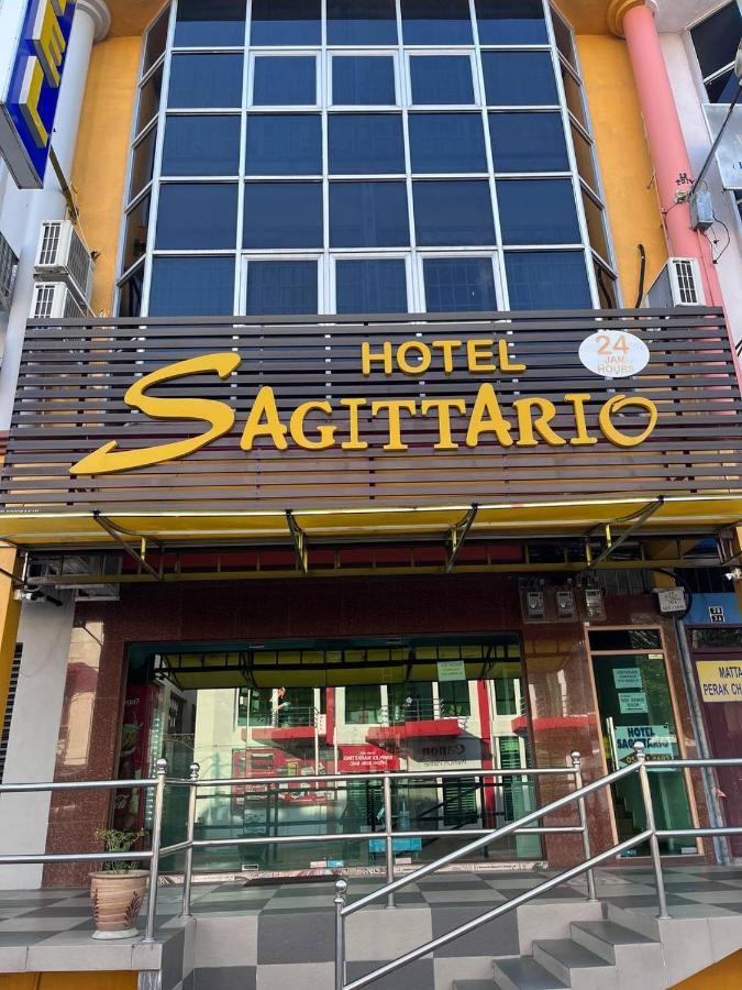 Hotel Sagittario Іпох Екстер'єр фото